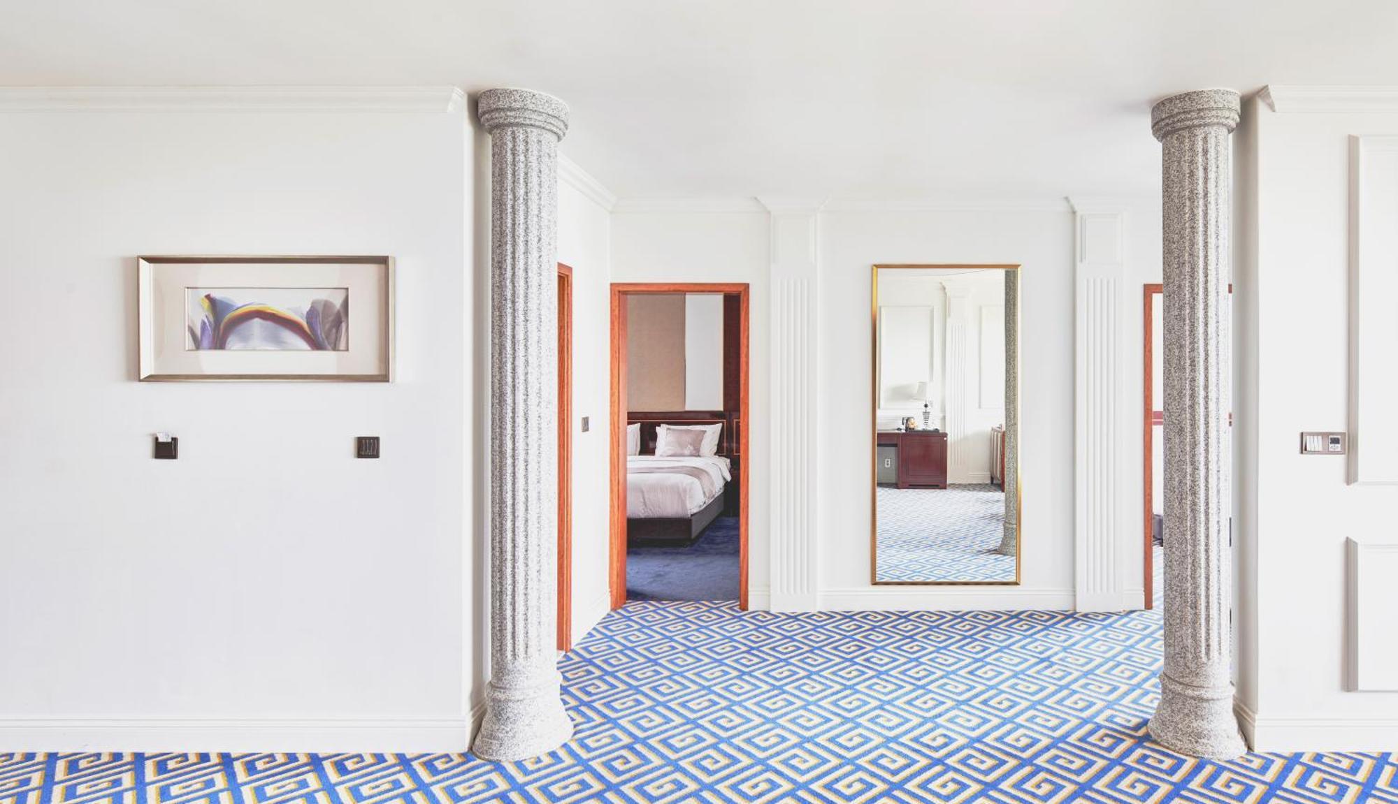 Goldone Hotel & Suites Seogwipo Habitación foto